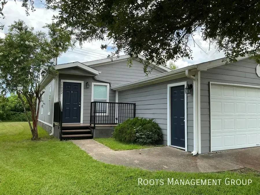 Apartment for rent at 15802 Clarke Springs Dr #15802C, Houston, TX 77053
