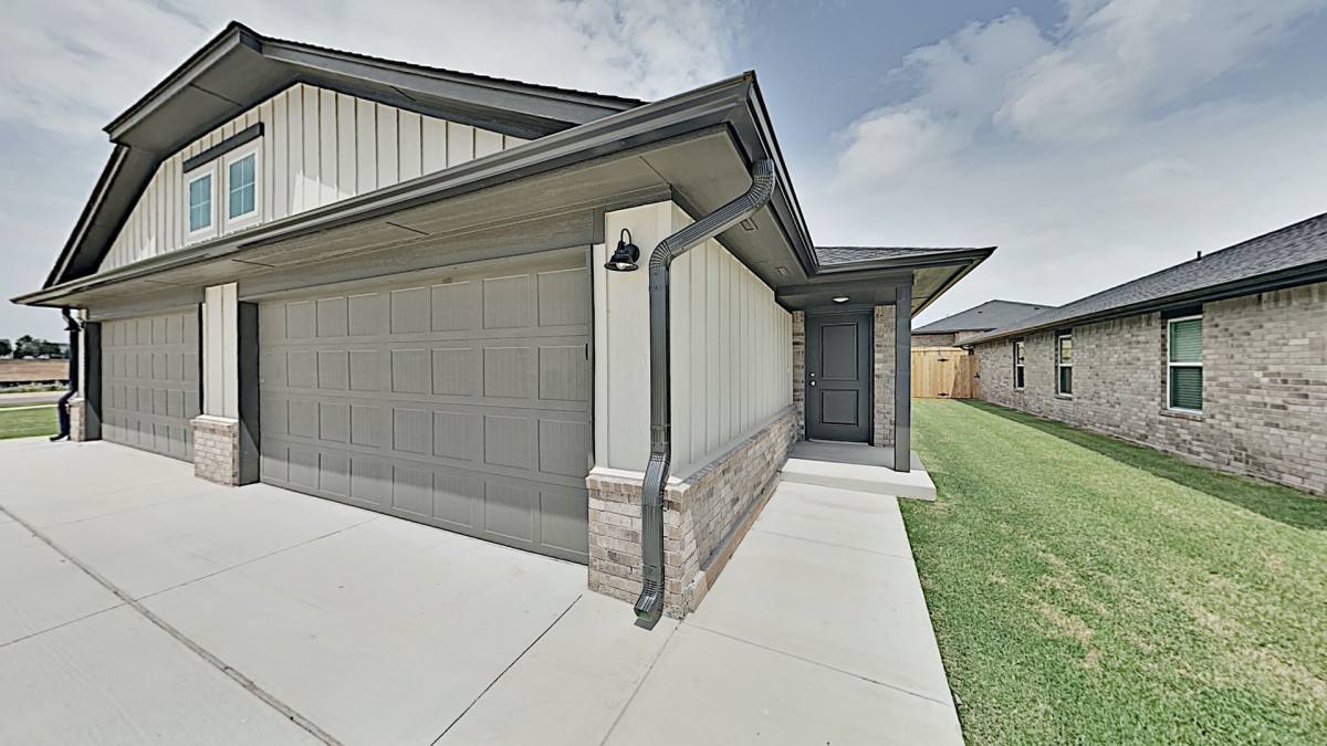 House for rent at 11225 Burnham Ave, Oklahoma City, OK 73114