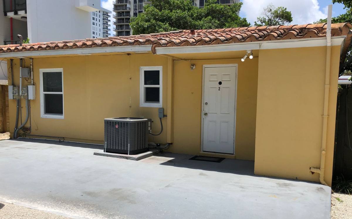 Apartment for rent at 3048 N Ocean Blvd, Fort Lauderdale, FL 33308