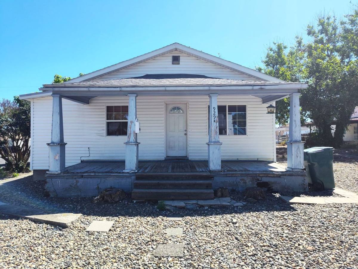 Apartment for rent at 929 7th St, Clarkston, WA 99403