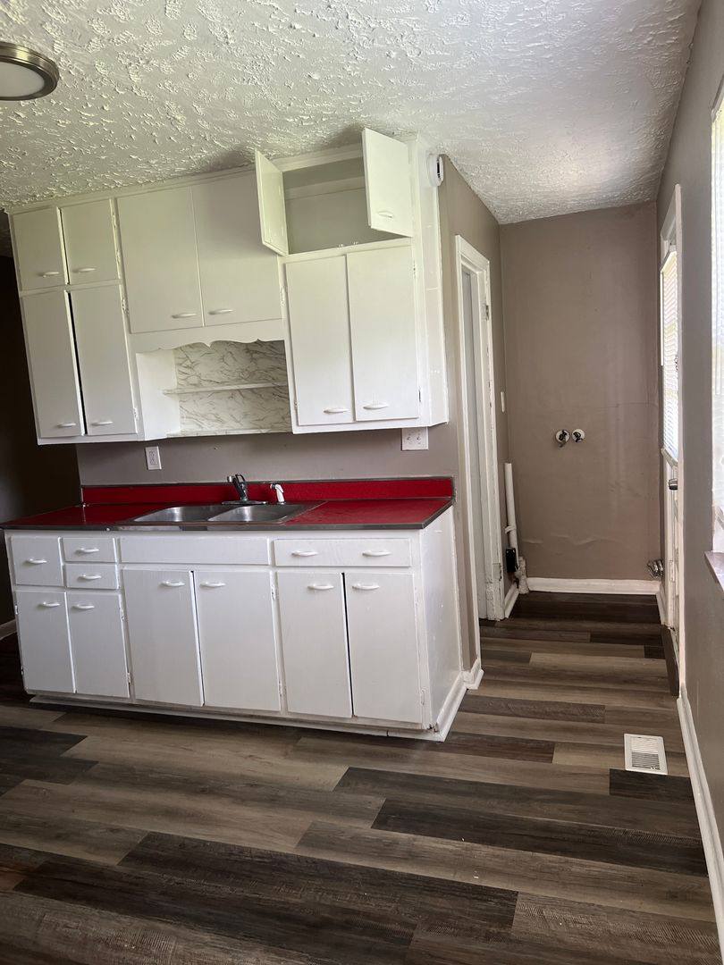 Apartment for rent at 3709-3711 Kinnear Ave, Indianapolis, IN 46218