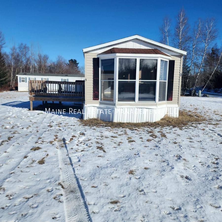 House for rent at 3 Bearberry Rd, Franklin, ME 04634