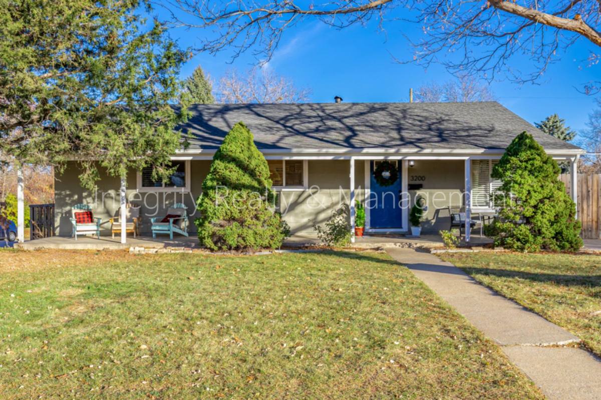 House for rent at 3200 S Grape St, Denver, CO 80222