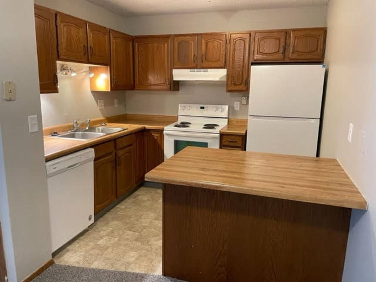 Townhouse for rent at 3217C 15th Ave S, Fargo, ND 58103