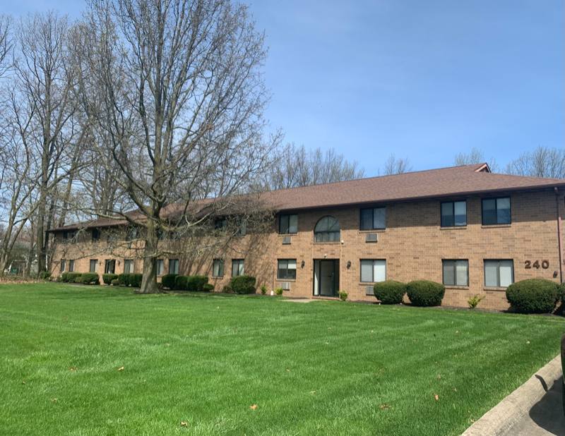 Apartment for rent at 240 Great Oaks Trail, Wadsworth, OH 44281
