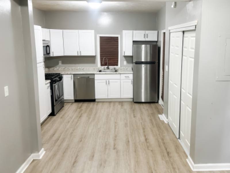 Apartment for rent at 811 Locust St, Mishawaka, IN 46545
