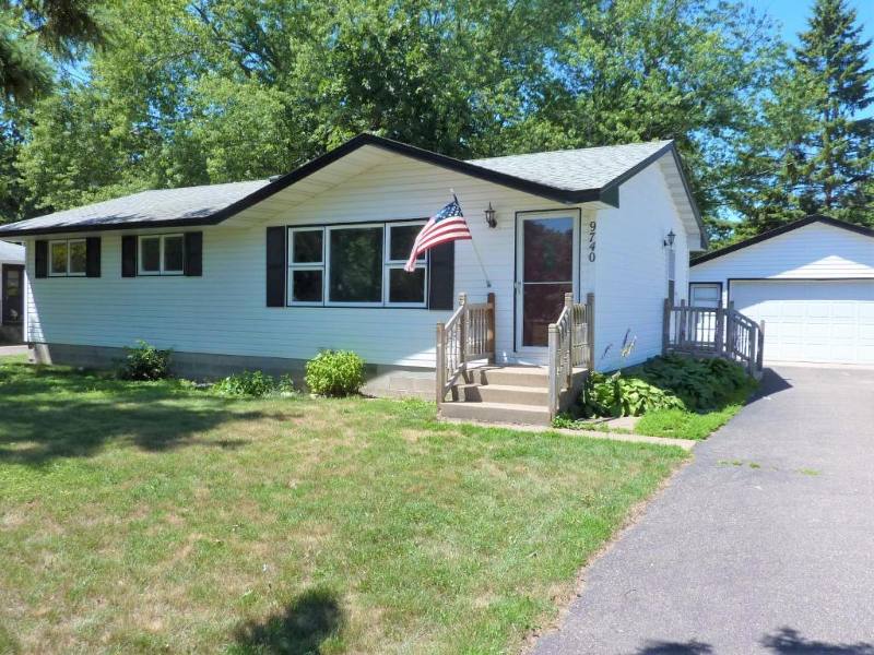 House for rent at 9740 3rd St NE, Minneapolis, MN 55434