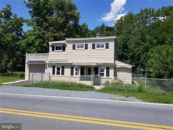 House for rent at 655 S Chiques Rd, Manheim, PA 17545