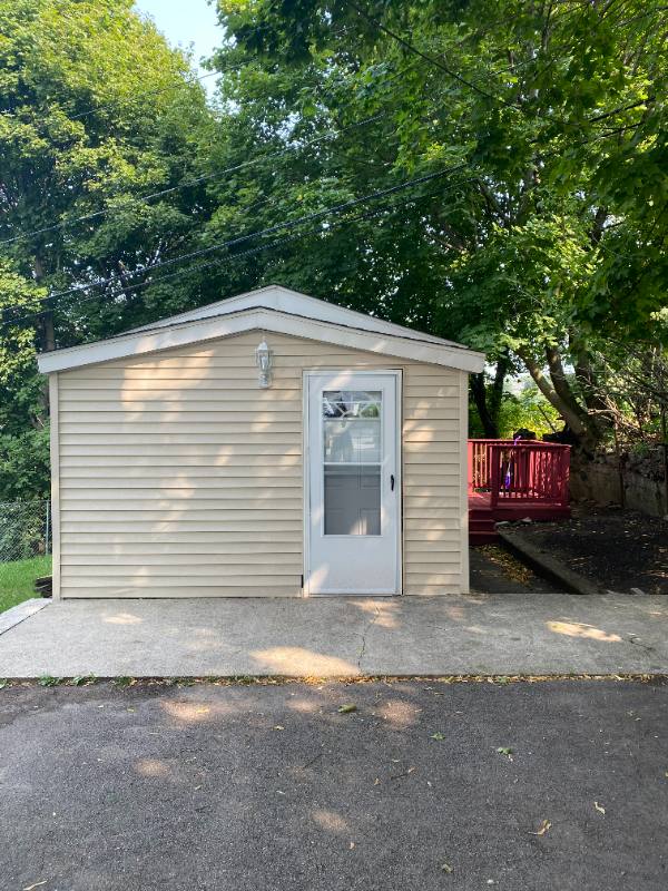 Apartment for rent at 72 Gage St #4, Worcester, MA 01605