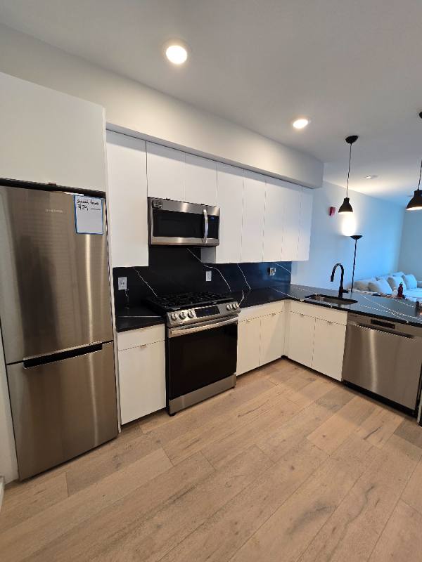 Apartment for rent at 73 Irving St #101, Jersey City, NJ 07307