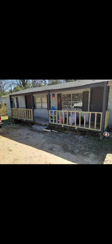 Apartment for rent at 1247 Hall St, Macon, GA 31217