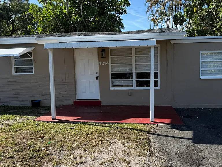 House for rent at 4214 SW 49th Court, Fort Lauderdale, FL 33314