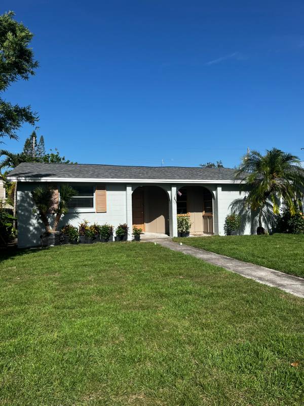 House for rent at 3229 12th St N, Saint Petersburg, FL 33704