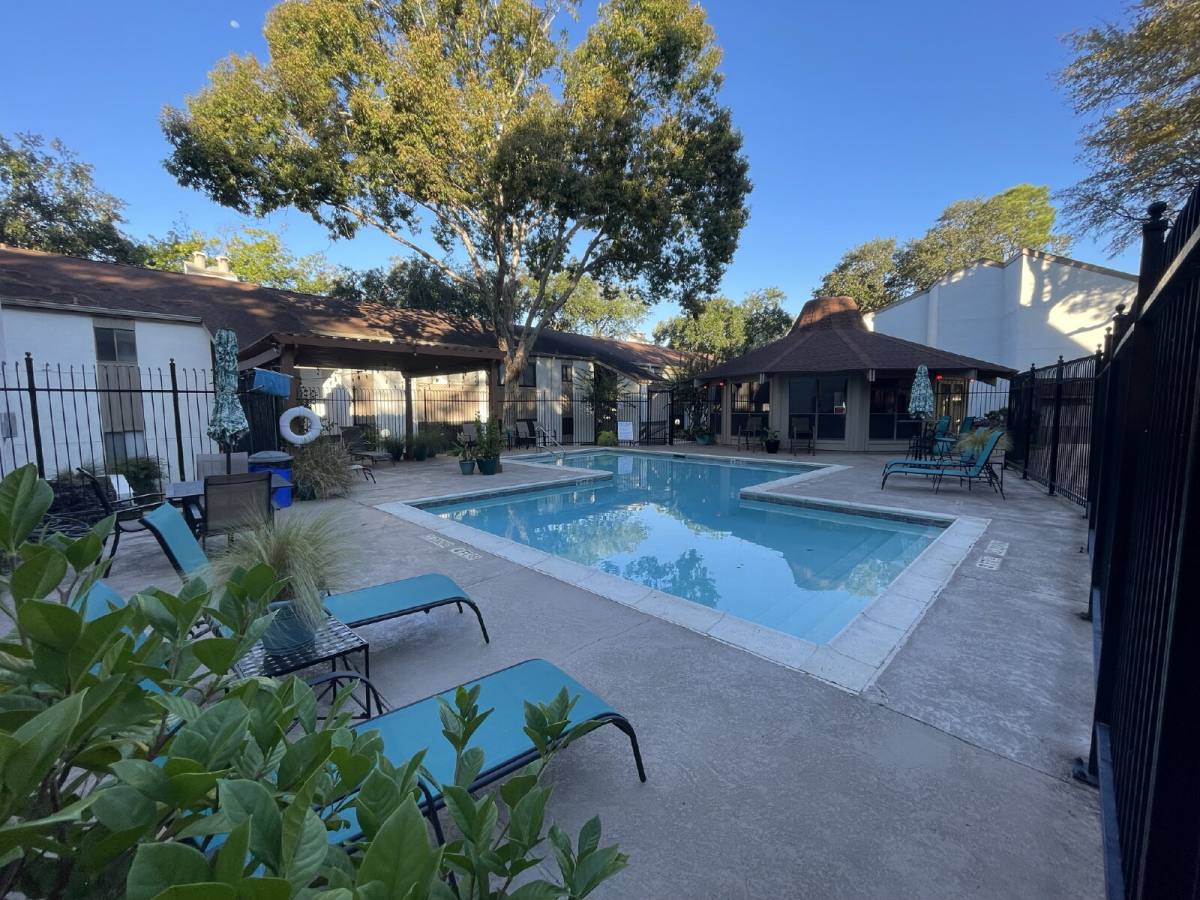 Condo for rent at 12100 Melville Dr #202B, Montgomery, TX 77356