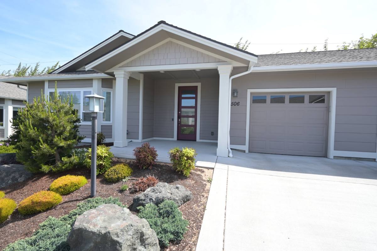 Condo for rent at 506 W Evergreen Farm Way, Sequim, WA 98382