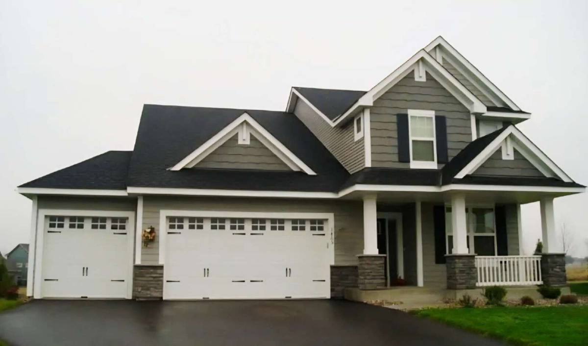 House for rent at 3465 Ridgestone Circle, Saint Paul, MN 55129
