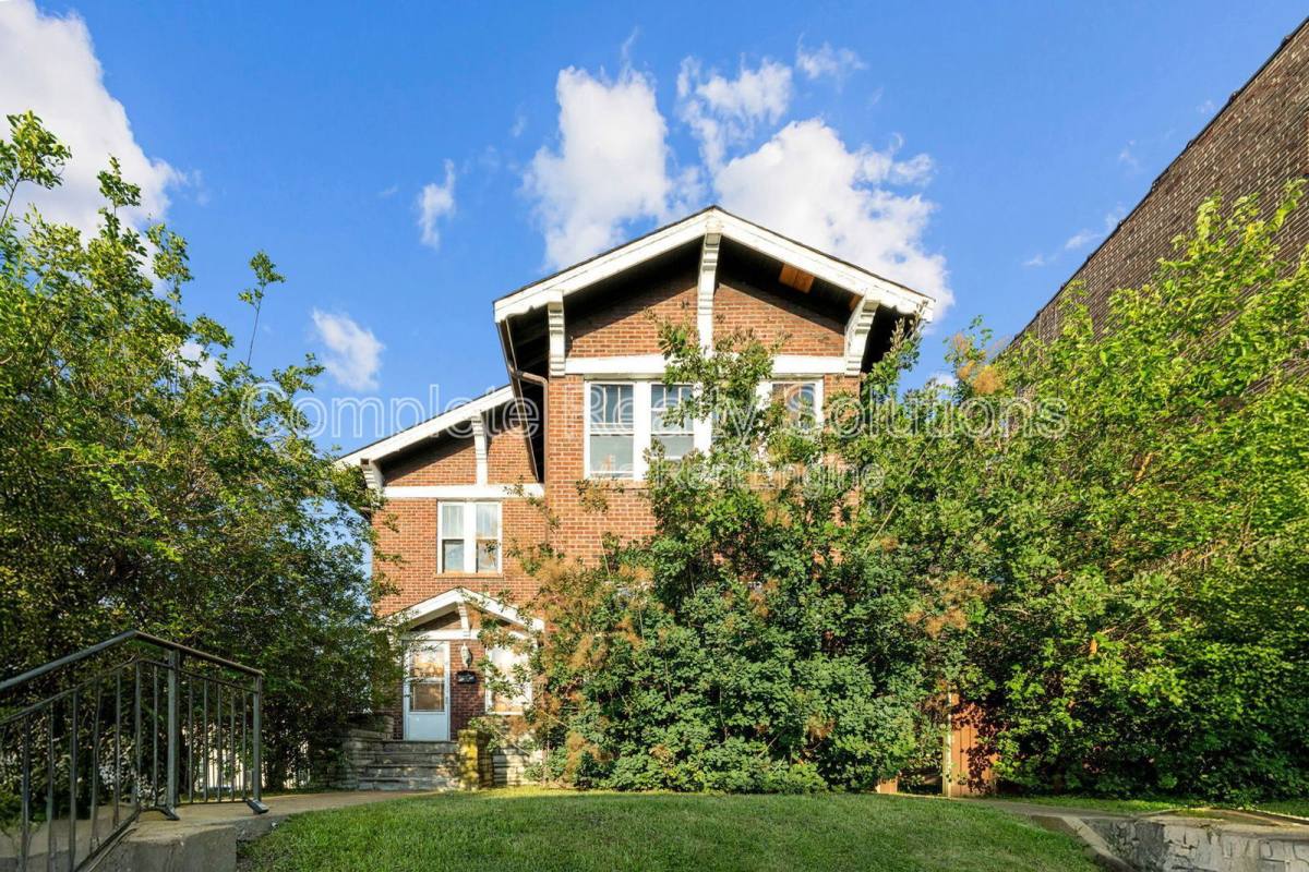 Apartment for rent at 3948 S Grand Blvd #2F, Saint Louis, MO 63118
