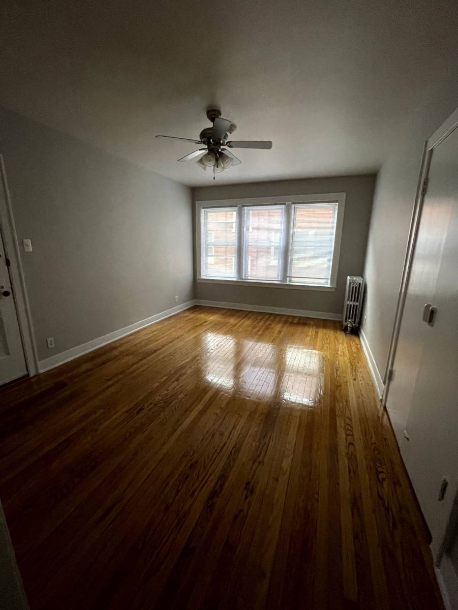 3117 W Foster Ave, Chicago, IL 60625