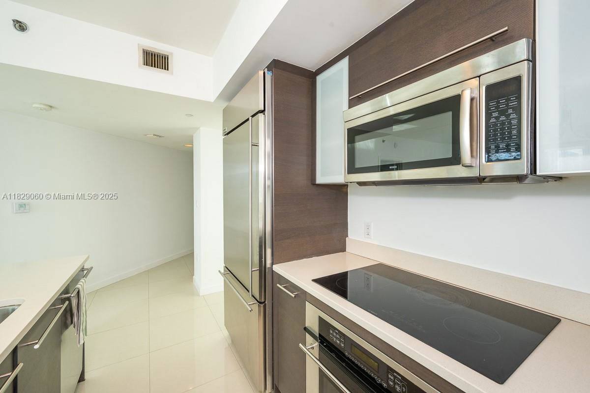 House for rent at 55 SE 6th St, Miami, FL 33131