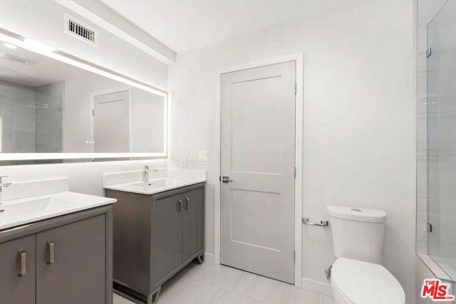 Townhouse for rent at 849 N Alta Vista Blvd #3, Los Angeles, CA 90046