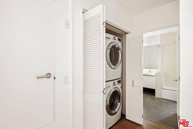 House for rent at 616 Croft Ave #6, Los Angeles, CA 90048