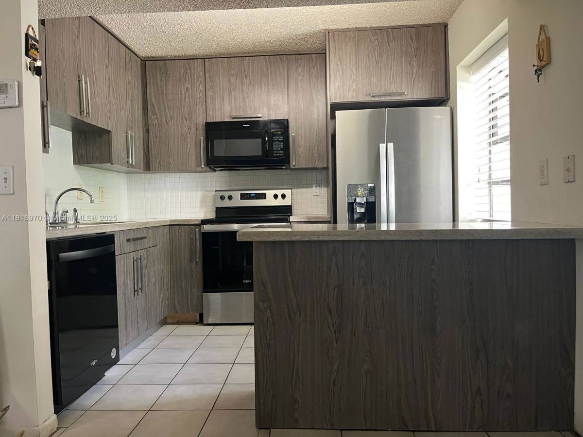 Condo for rent at 9813 NW 3rd Court, Fort Lauderdale, FL 33324