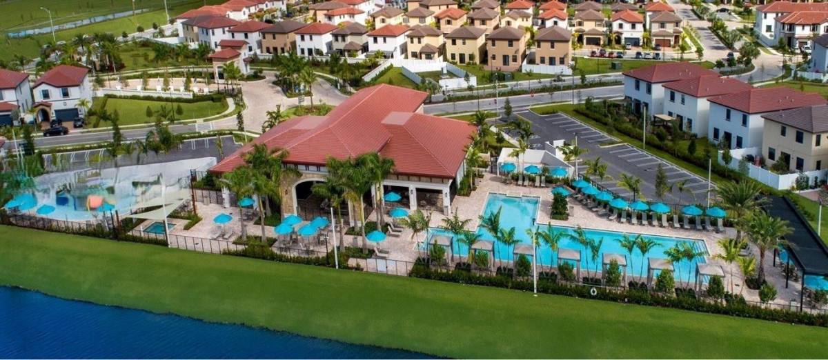 Townhouse for rent at 3413 W 113th St, Hialeah, FL 33018