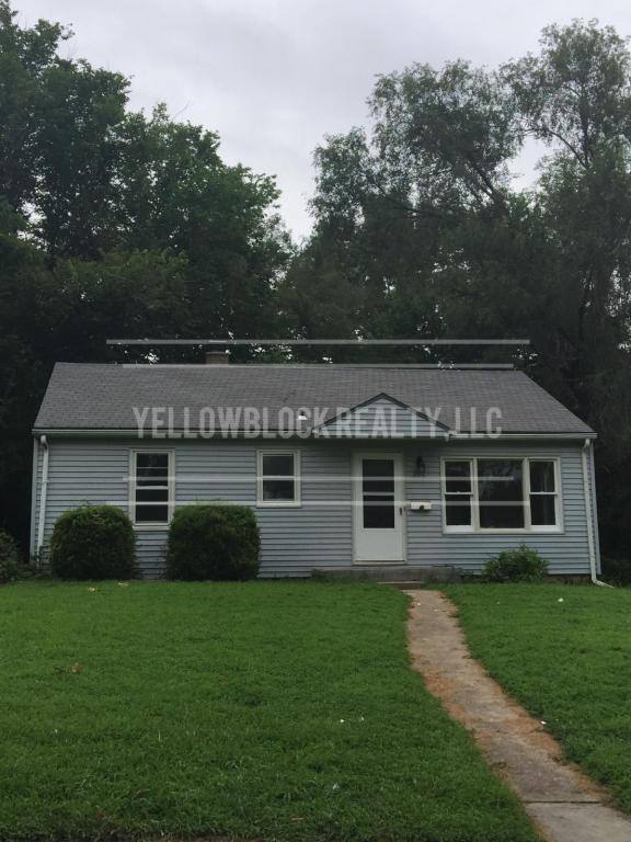 House for rent at 216 W 90th St, Kansas City, MO 64114