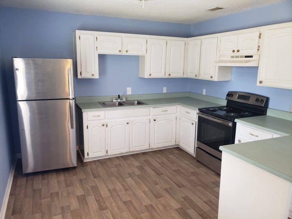 Apartment for rent at 444 S Brunswick St, Jesup, GA 31545