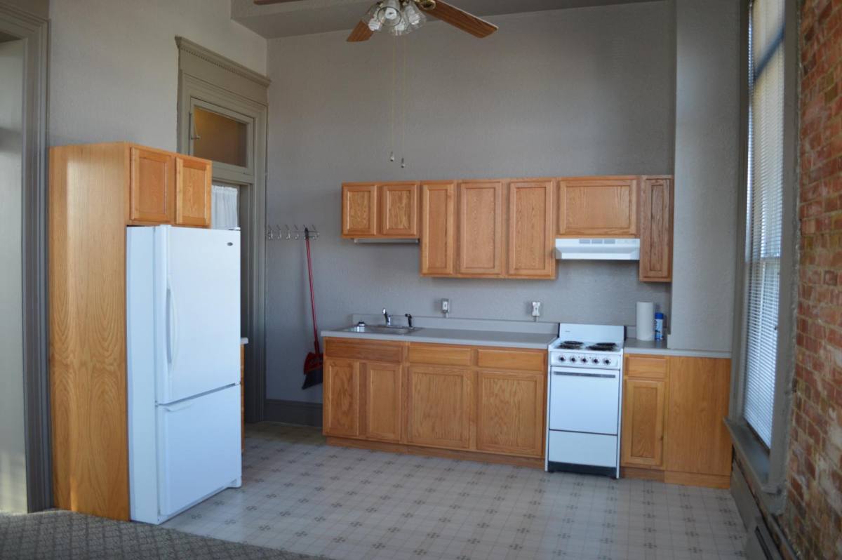 Apartment for rent at 307 N 13th St #2, Centerville, IA 52544