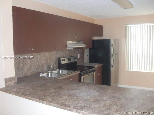 Condo for rent at 2204 SW 81st Ave, Hollywood, FL 33025
