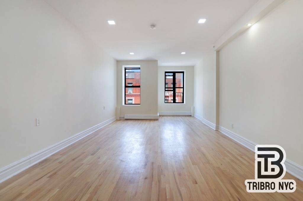 Apartment for rent at 158 E 102nd St #3D, New York, NY 10029