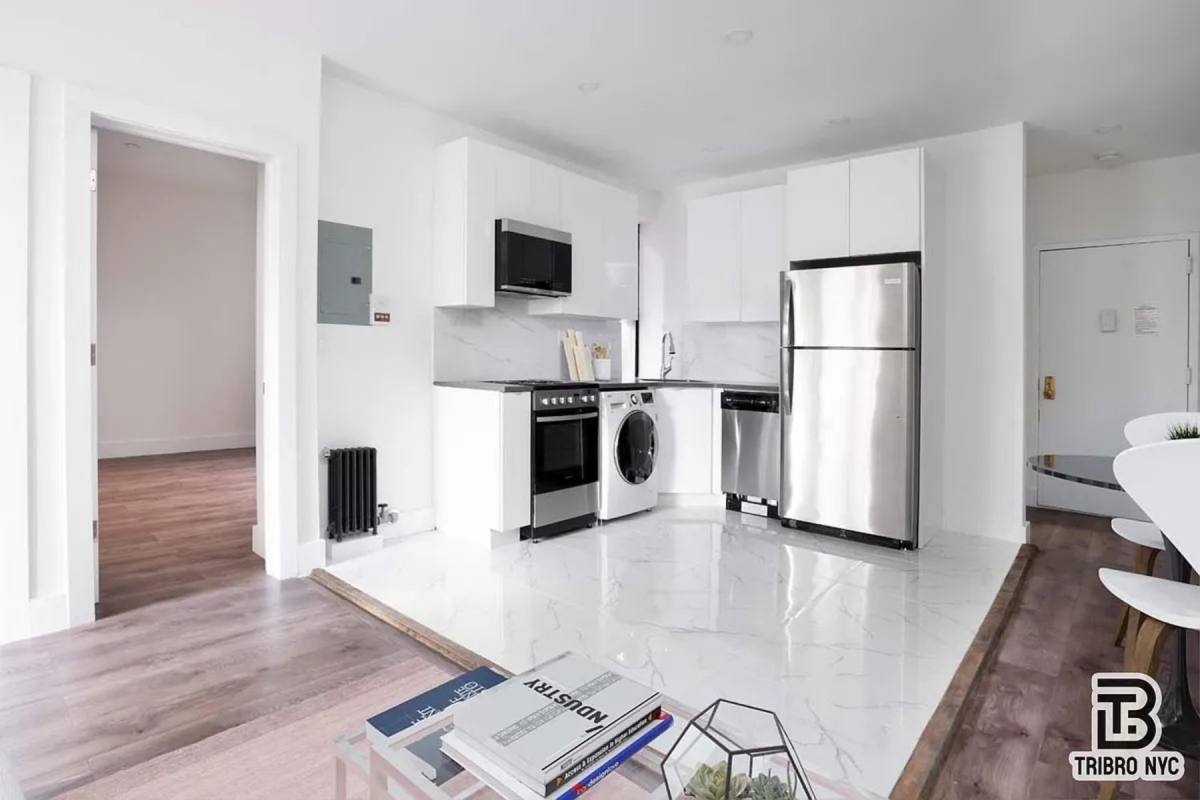 Apartment for rent at 1717 E 8th St #3B, Brooklyn, NY 11223
