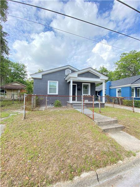 House for rent at 2125 Alaska St, Savannah, GA 31404