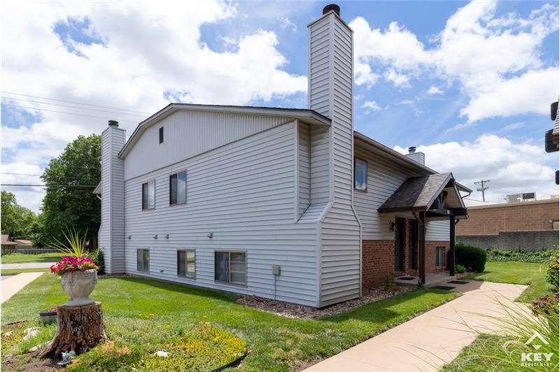 Townhouse for rent at 7011 W Sheriac Circle #101, Wichita, KS 67209