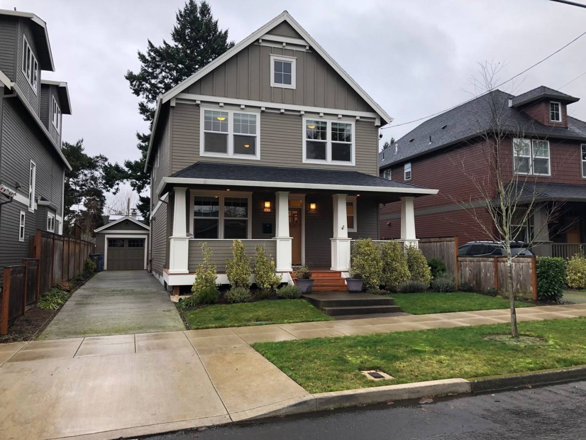 House for rent at 3932 NE 66th Ave, Portland, OR 97213