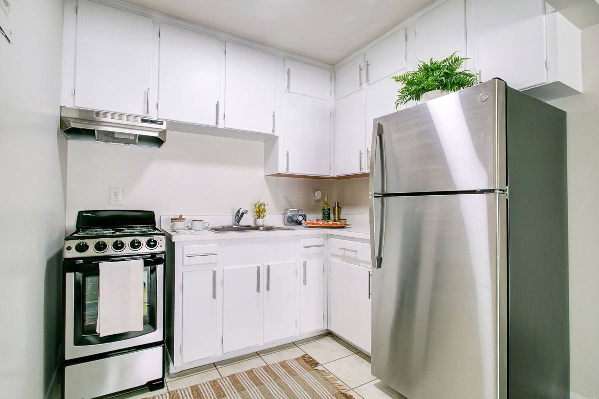 Apartment for rent at 1820 NW 10th St, Gainesville, FL 32609
