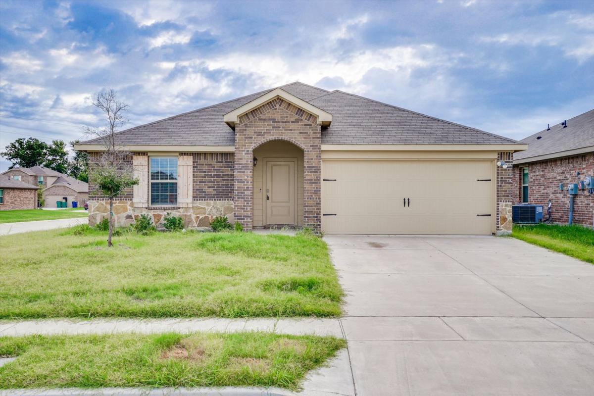 House for rent at 112 Unbridled Trail, Caddo Mills, TX 75135