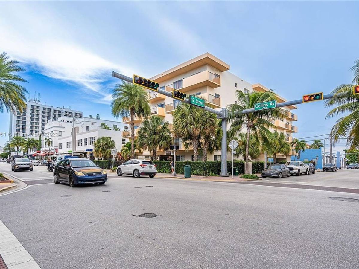 Apartment for rent at 1150 Collins Ave #501, Miami Beach, FL 33139