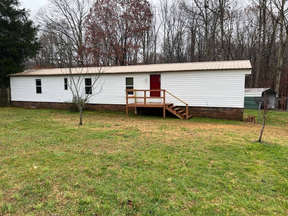 House for rent at 138 Sutton Court, Statesville, NC 28677