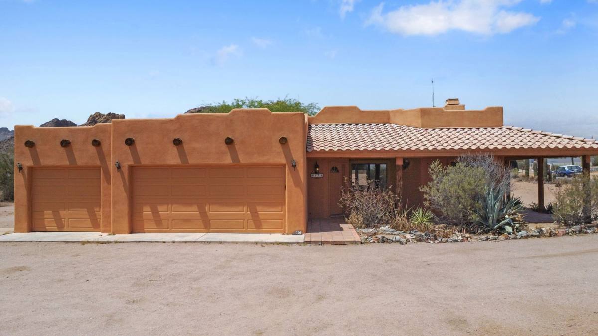 House for rent at 670 E Moon Vista, Apache Junction, AZ 85119