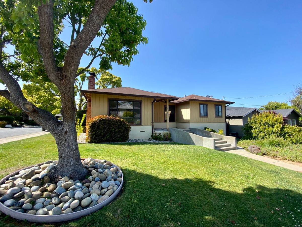 House for rent at 650 26th Ave, San Mateo, CA 94403