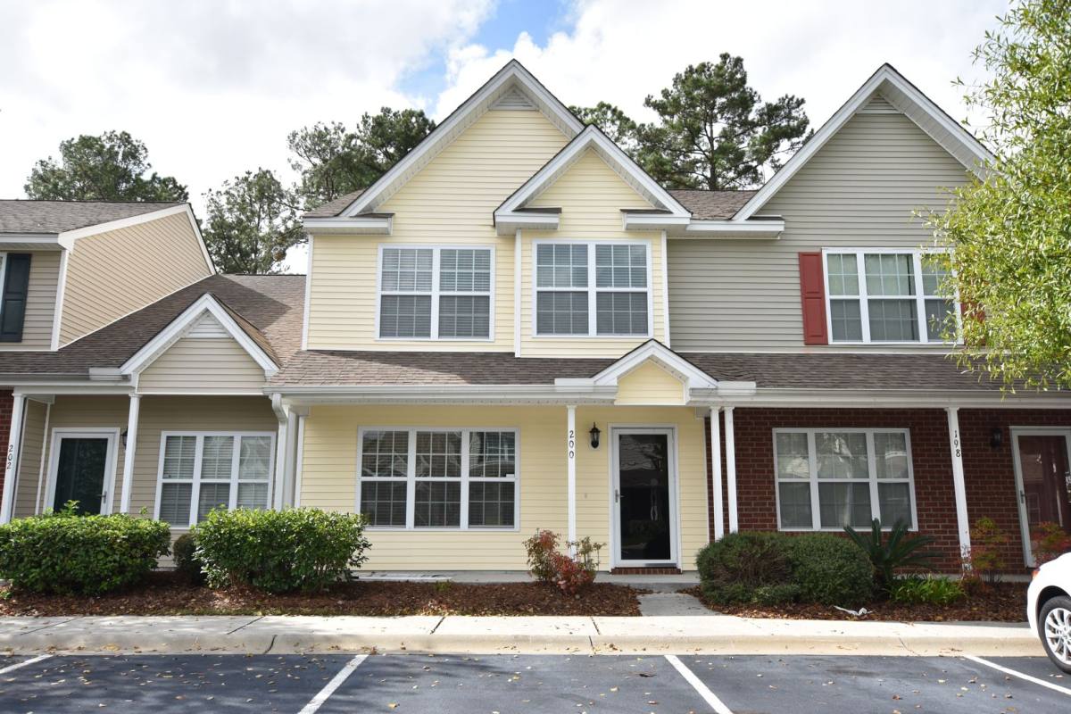 Townhouse for rent at 200 Sonata Circle, Pooler, GA 31322