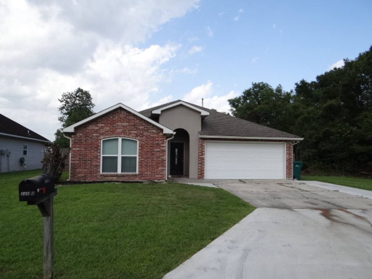 House for rent at 23674 Sweetbriar Court, Denham Springs, LA 70726
