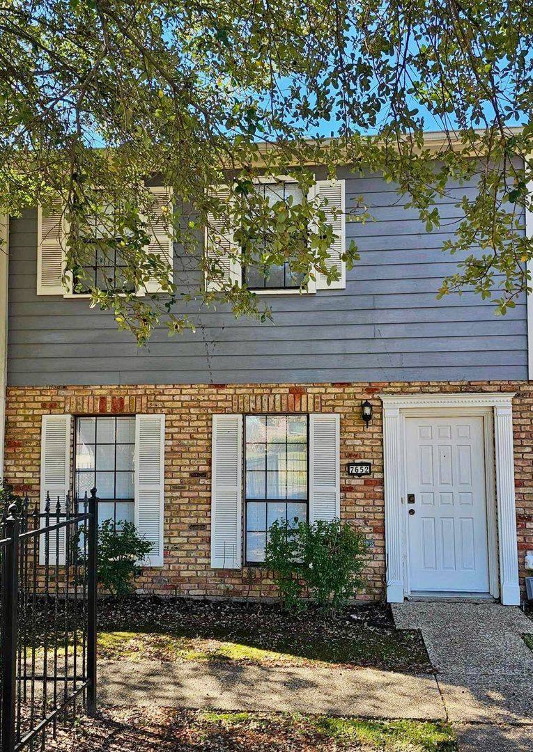 Townhouse for rent at 7652 Kempton Park, Shreveport, LA 71129