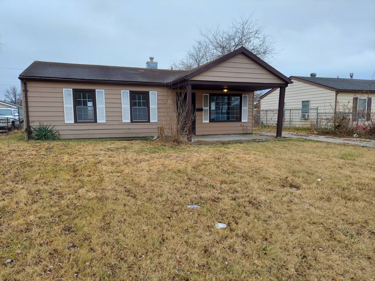 House for rent at 610 Saint Monica, East Saint Louis, IL 62206
