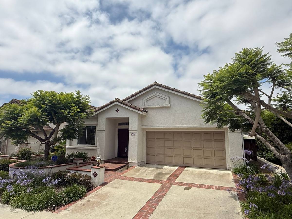 House for rent at 2941 Avenida Valera, Carlsbad, CA 92009