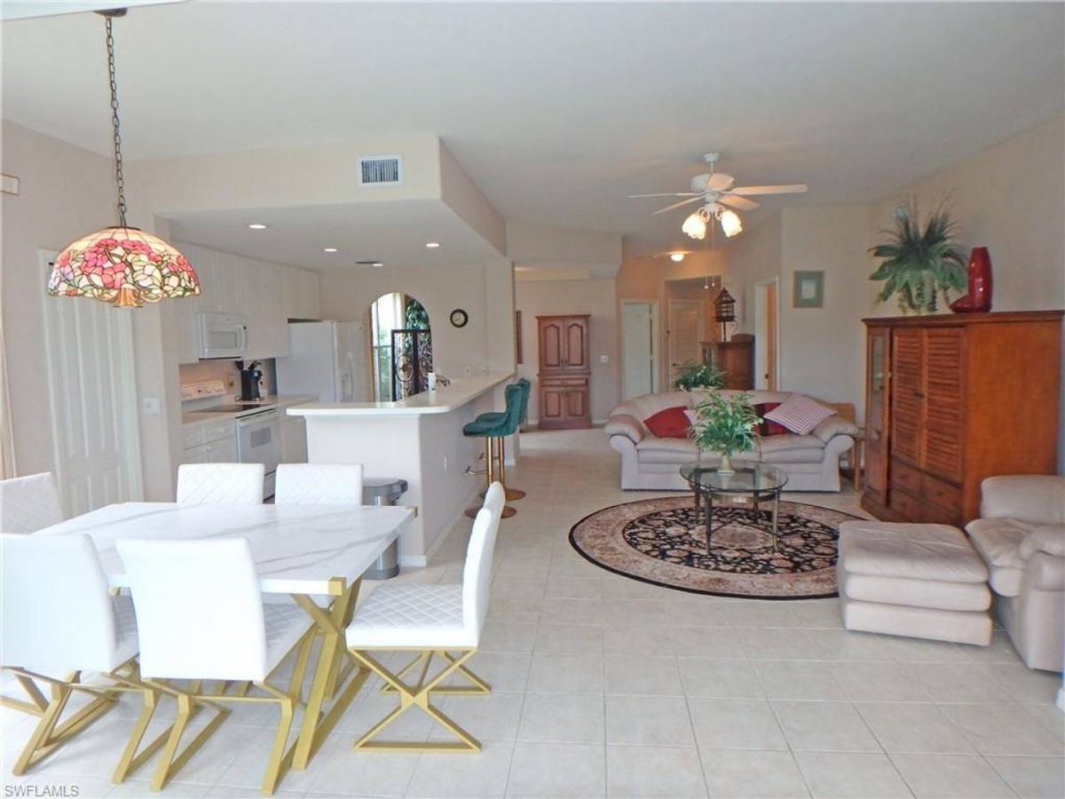 Apartment for rent at 1985 Crestview Way, Naples, FL 34119