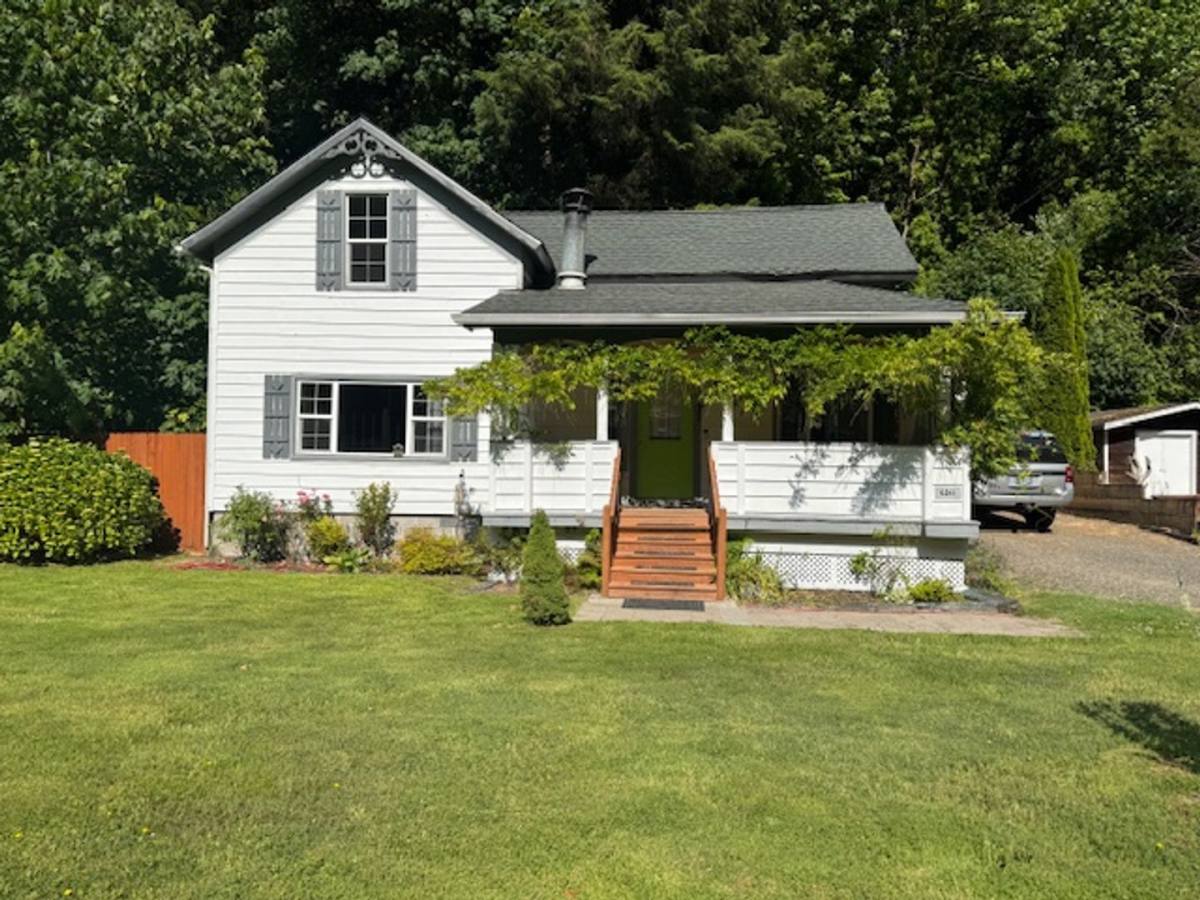 House for rent at 6241 Skunk Hollow, Florence, OR 97439