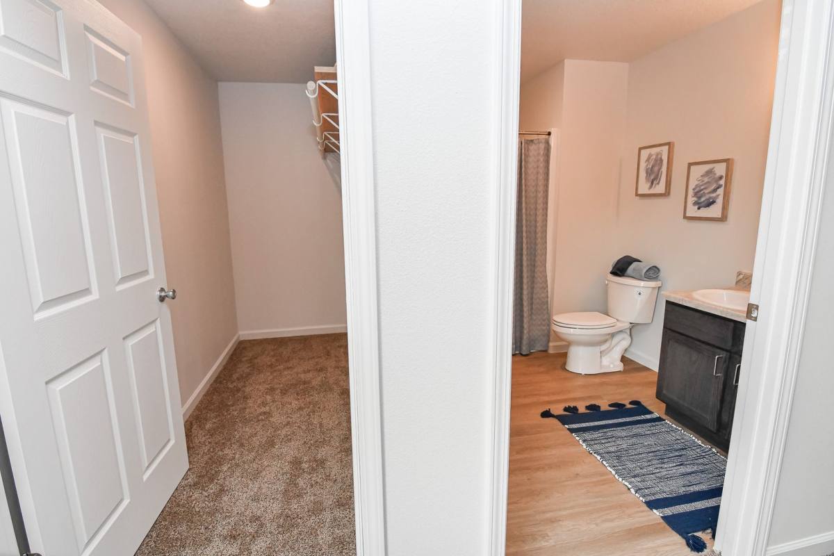 Apartment for rent at 1119 Pearl Rd, Storm Lake, IA 50588